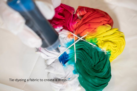 How To Tie Dye A Dress At Home