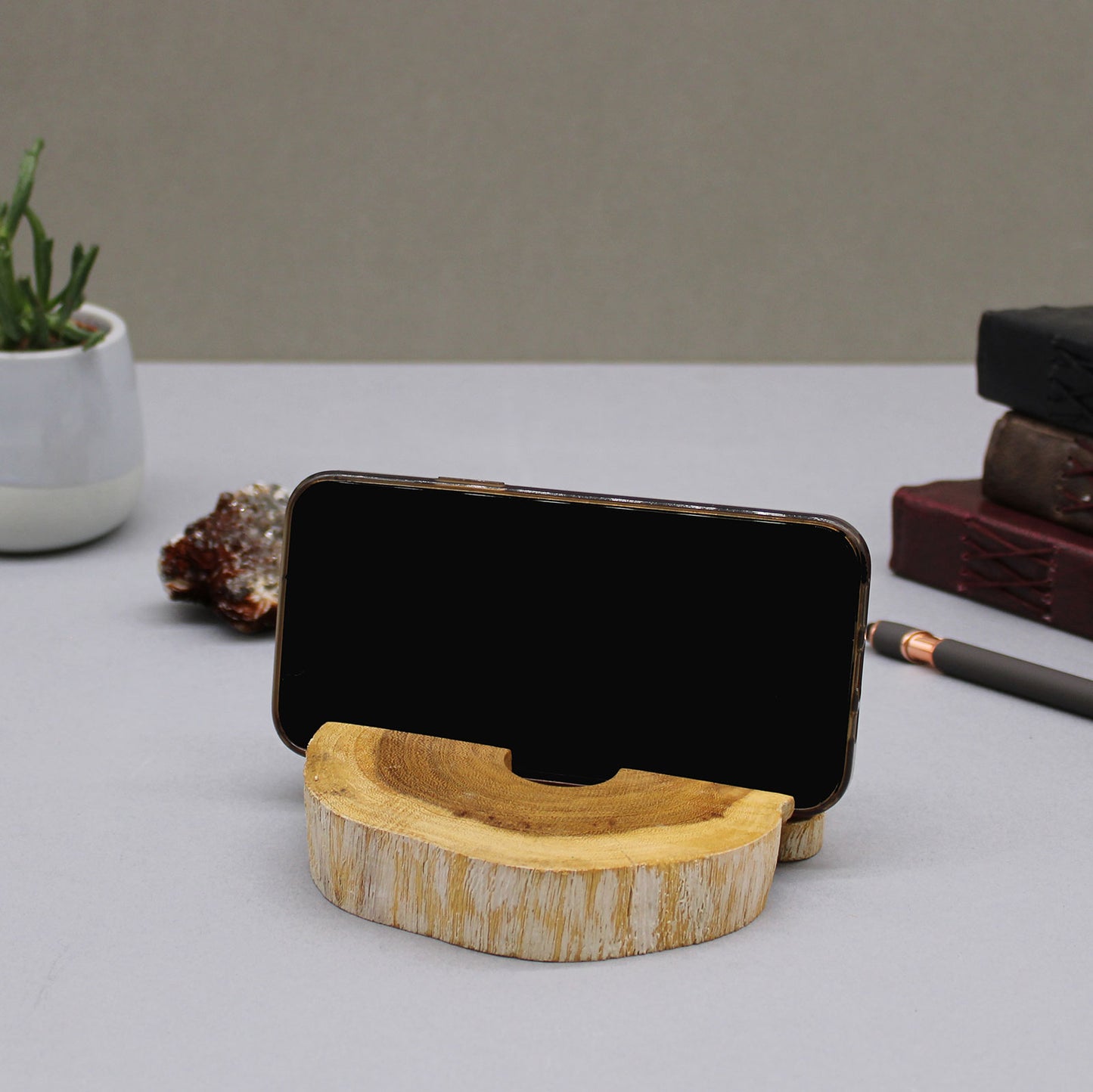 Gamal Wooden Phone Holder